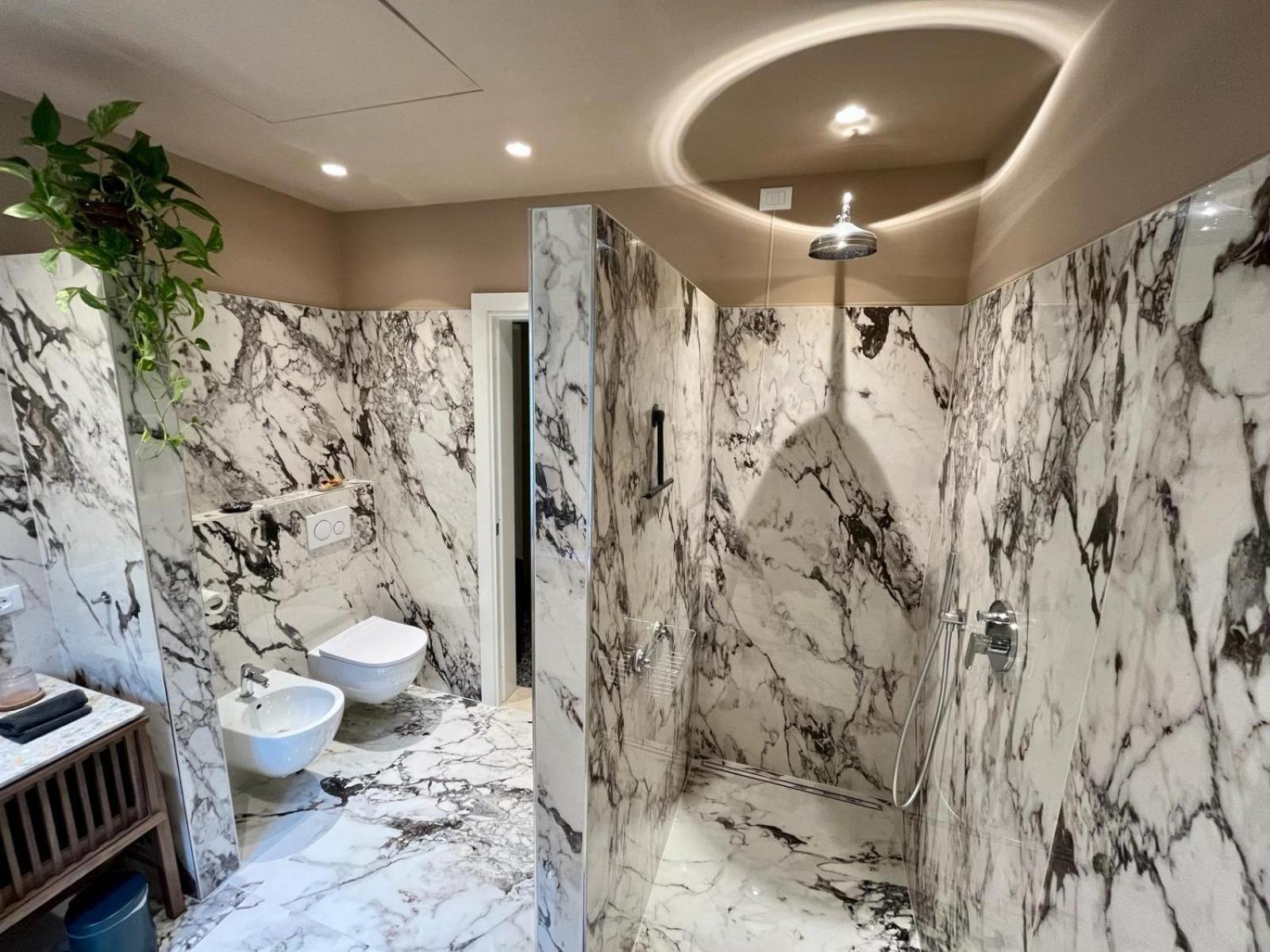 Villa Lou Toscolano Maderno Eksteriør billede